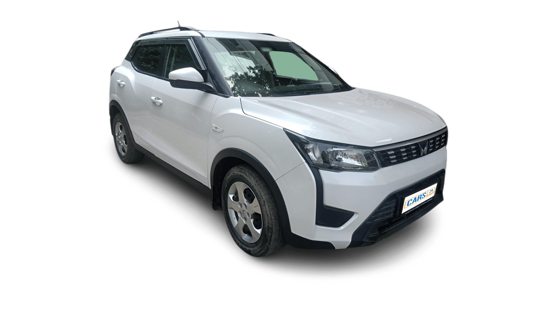 2024 Mahindra XUV300 - SUV - Petrol - Manual - ₹9.00 lakh